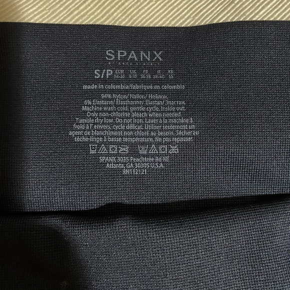 Spanx seamless navy patterned size S - Picture 3 of 3